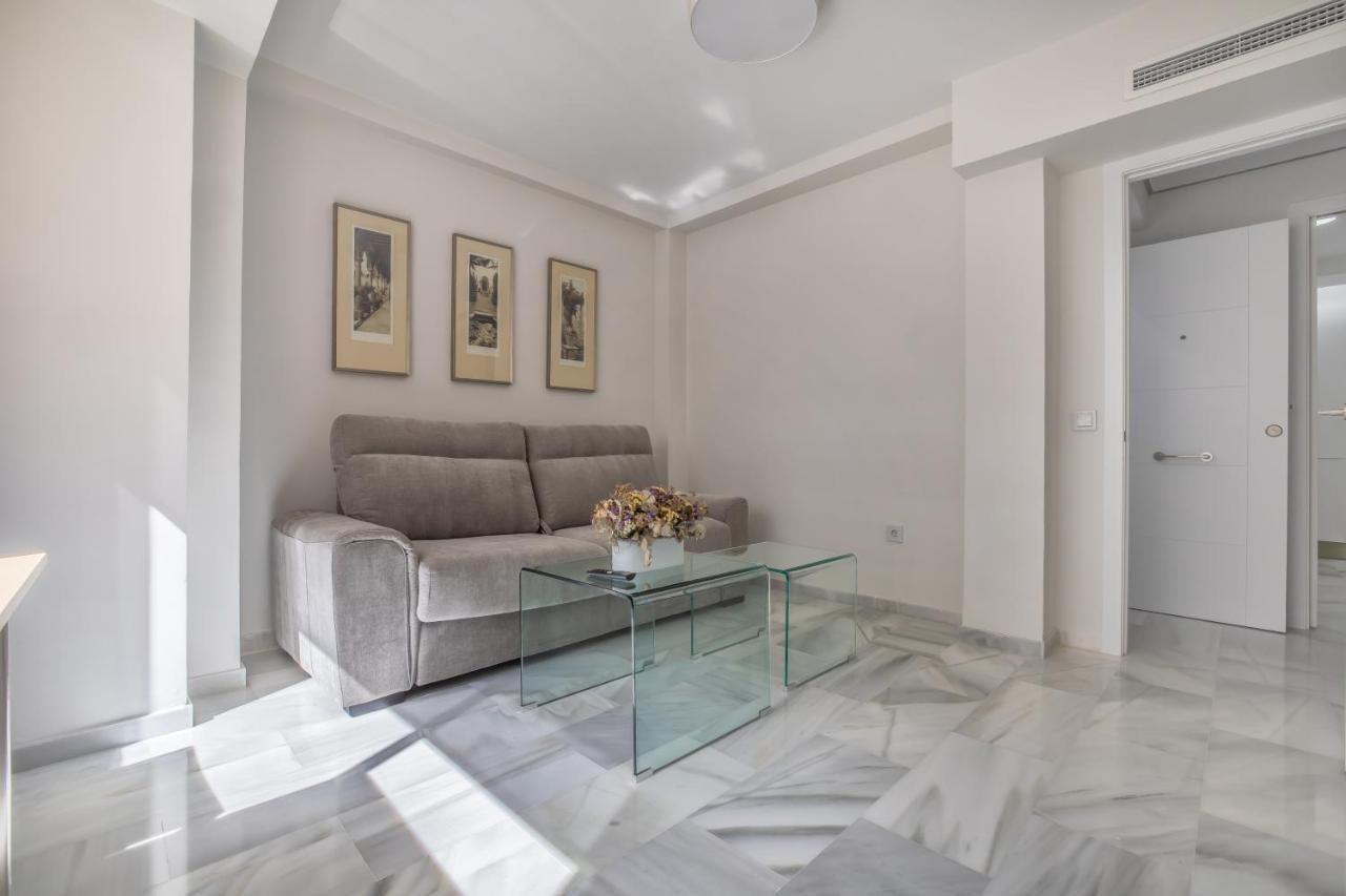 Apartamentos Haranas, Parking Incluido コルドバ エクステリア 写真