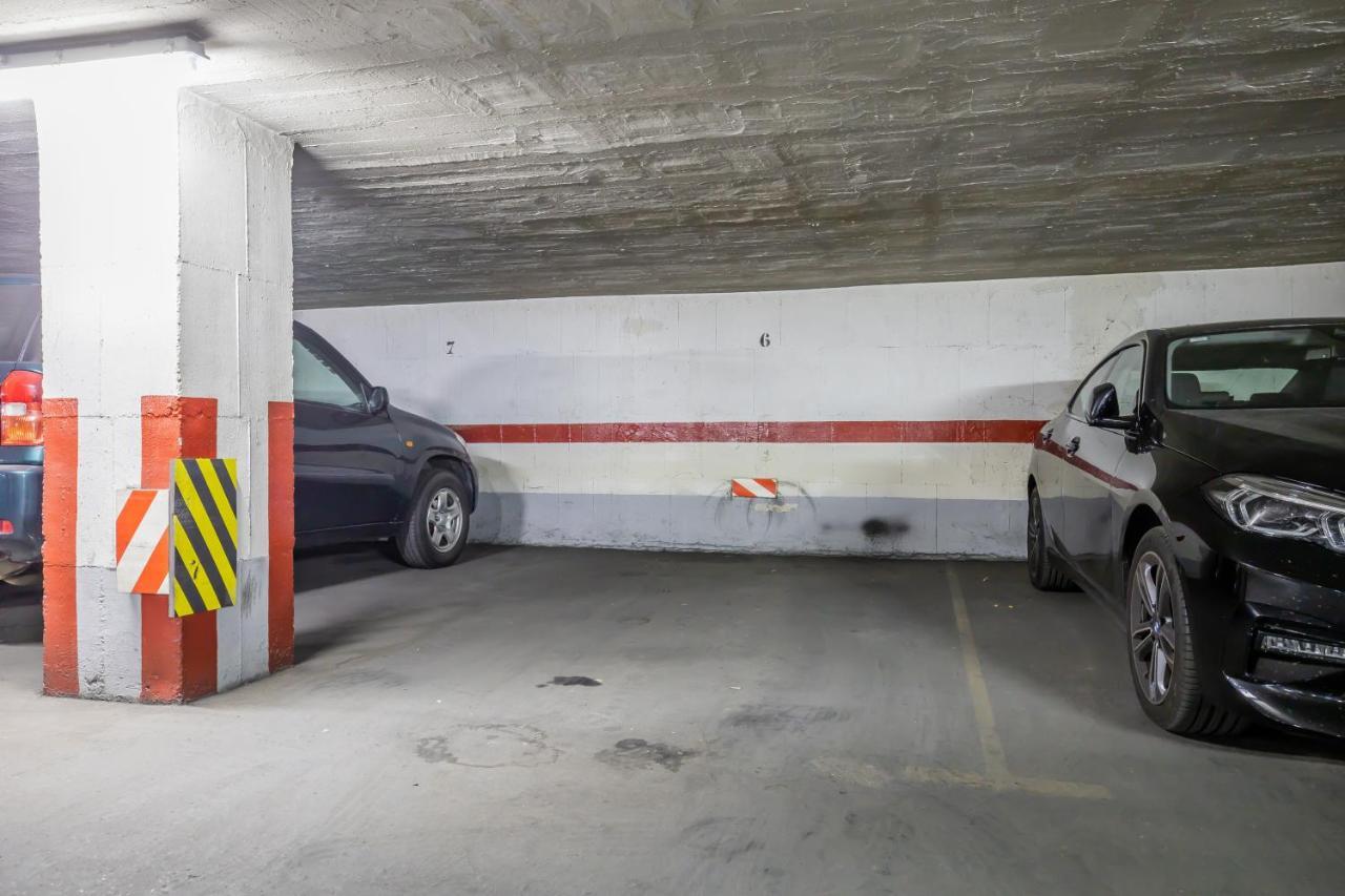 Apartamentos Haranas, Parking Incluido コルドバ エクステリア 写真