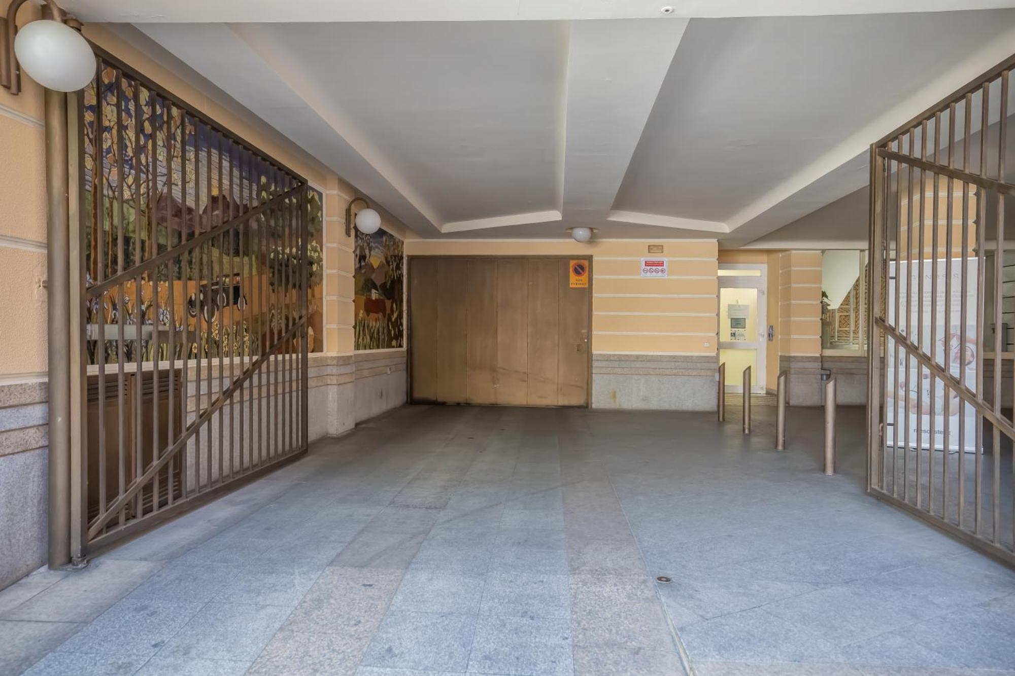 Apartamentos Haranas, Parking Incluido コルドバ エクステリア 写真